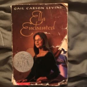 Ella Enchanted Novel -Gail Carson Levine